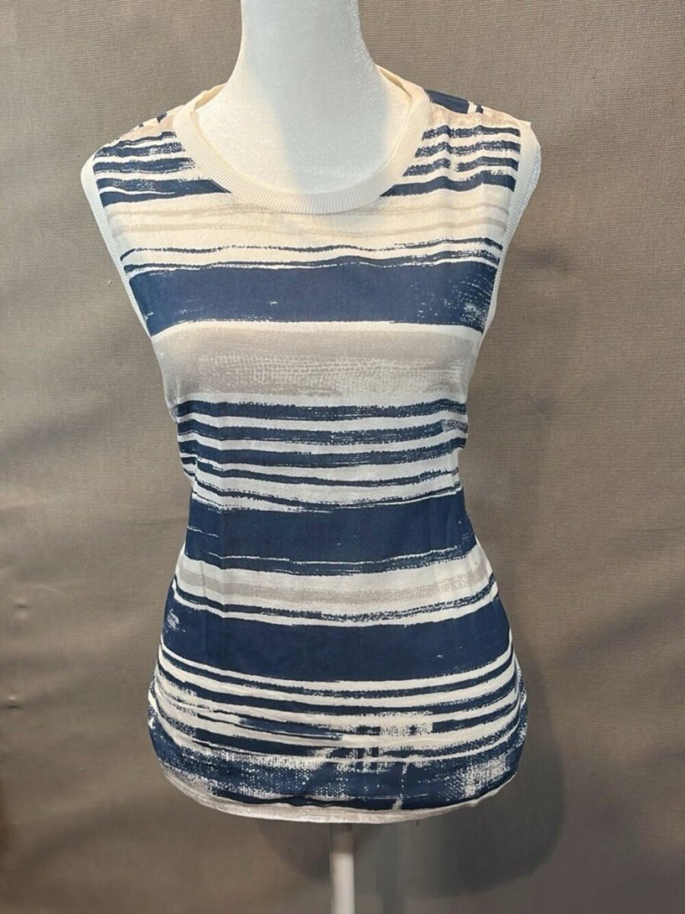 Lilla P Woman’s Sweater Vest Sz L